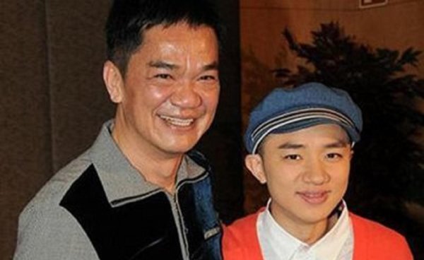 黄光亮和王祖蓝什么关系