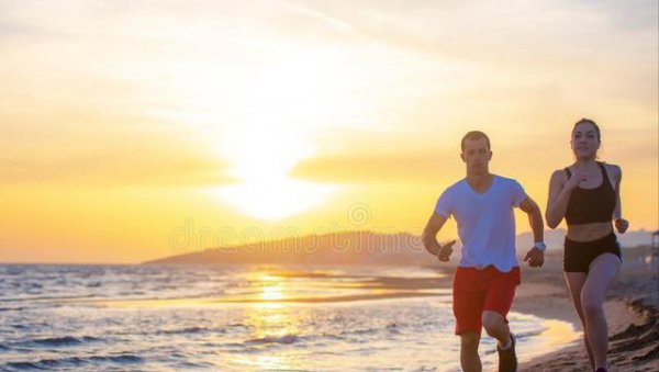 每天跑5公里对身体好吗