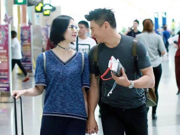 吴奇隆比刘诗诗大几岁