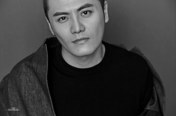 姬他与张嘉译的关系是什么