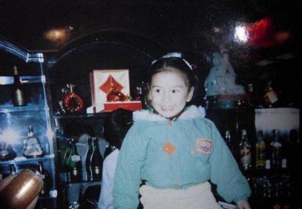 杨颖是哪国混血儿