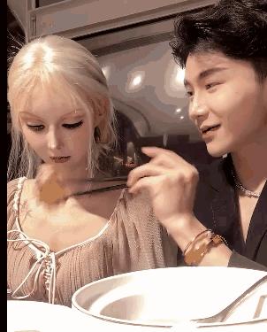 中国第一芭比迪丽拉整过容吗