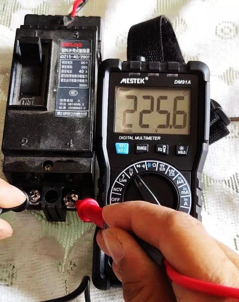 电脑总是自动关机怎么回事