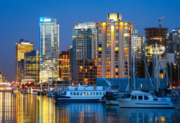 加拿大说什么语言