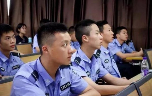 浙江省内比较吃香的二本