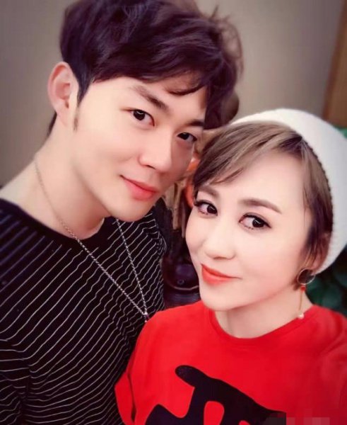 演员马丽的老公叫什么名字