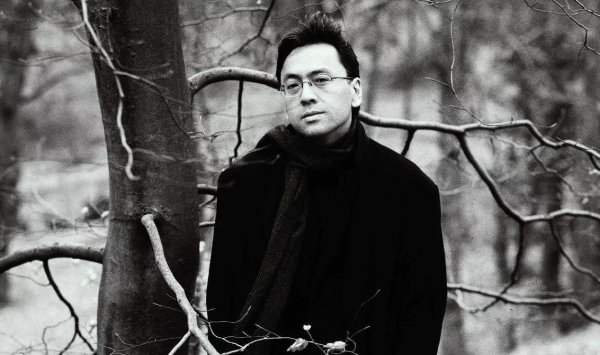 石黑一雄的生平简介