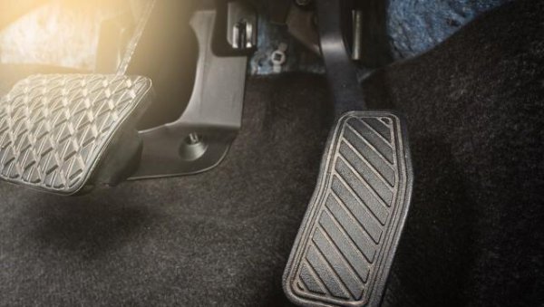 最毁车的五种驾驶行为