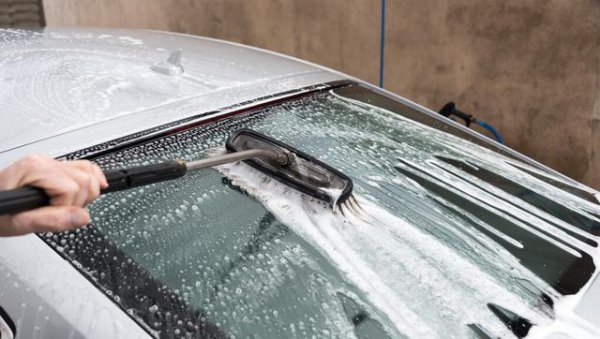 最毁车的五种驾驶行为