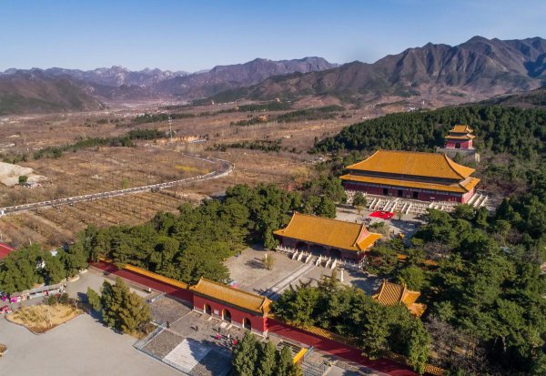 十三陵去哪个陵比较好
