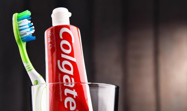 美白去黄效果最好的牙膏排名