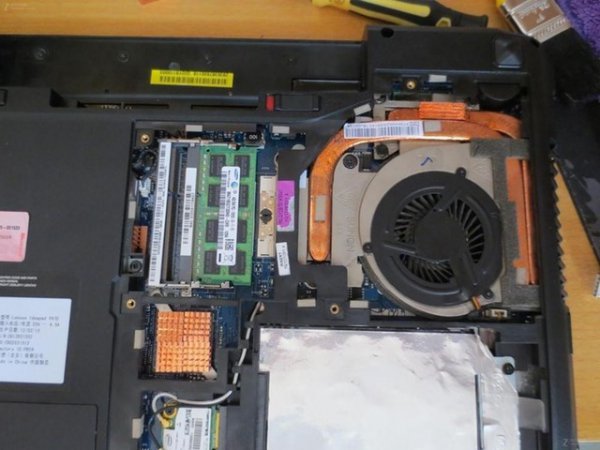 电脑cpu温度多少正常范围