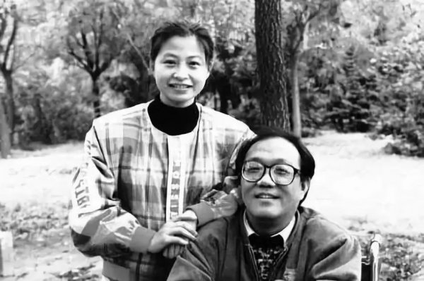 史铁生身残志坚的经典励志故事