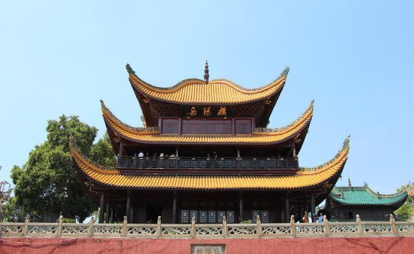 我国著名的历史建筑有哪些