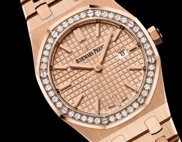 石英表要换电池吗