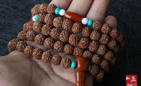 菩提手串怎么盘玩和保养