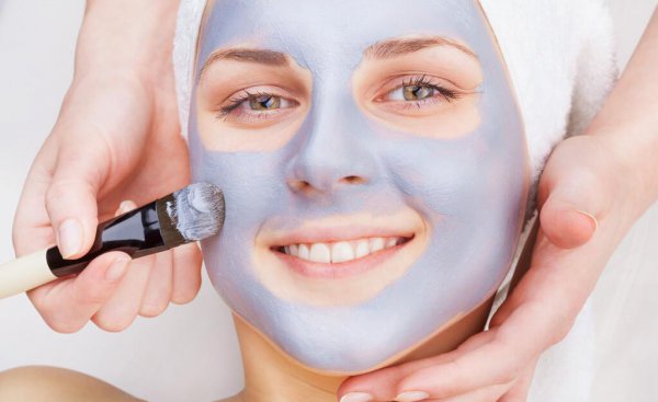 一天中敷面膜的最佳时间