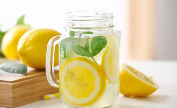 柠檬水用开水冲还是温水
