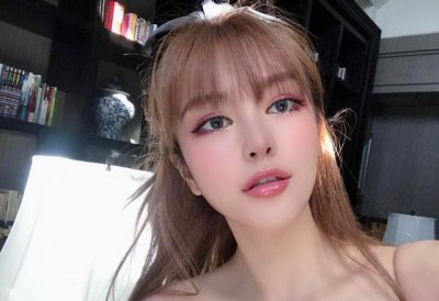 周扬青的家世怎么样 周扬青家庭背景真的非常有钱吗