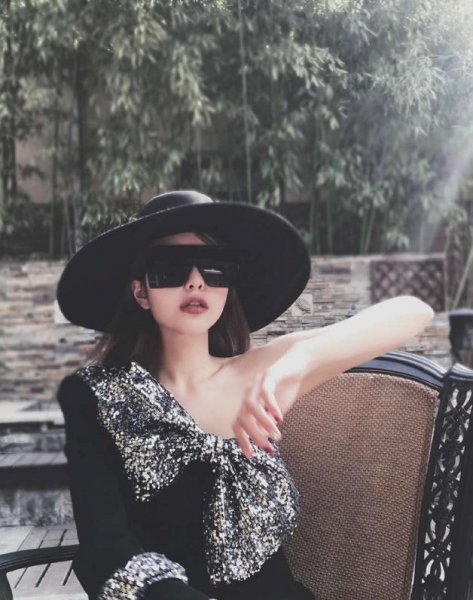 周扬青的家世怎么样