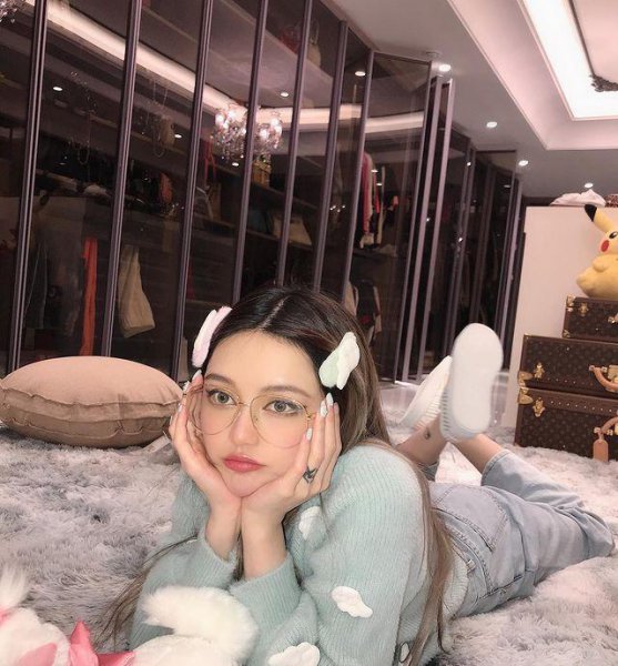 周扬青的家世怎么样