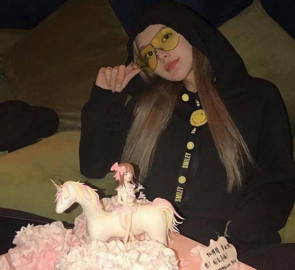 周扬青的家世怎么样