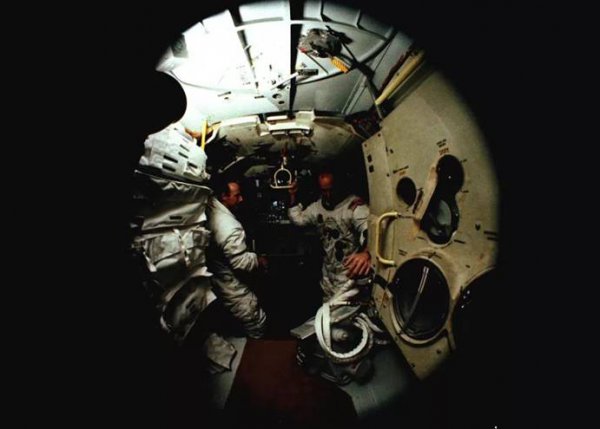 阿波罗13号真实事件讲述