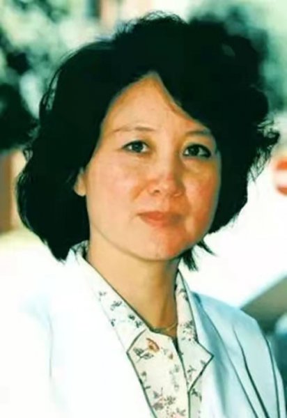 著名作家余秋雨婚史介绍