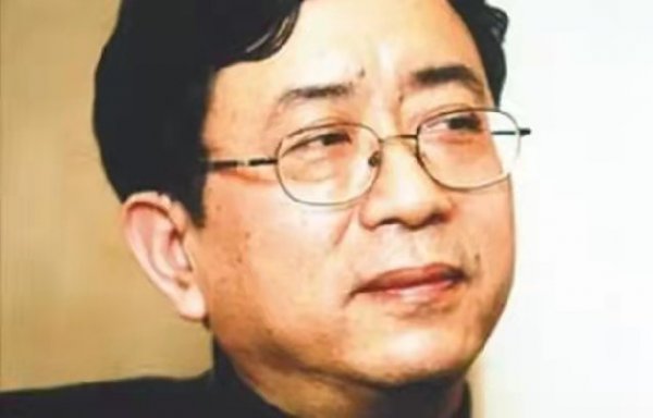 著名作家余秋雨婚史介绍