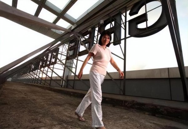 董明珠个人简短经历