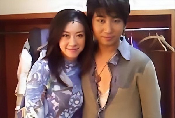 歌手沙宝亮个人资料及家世简介