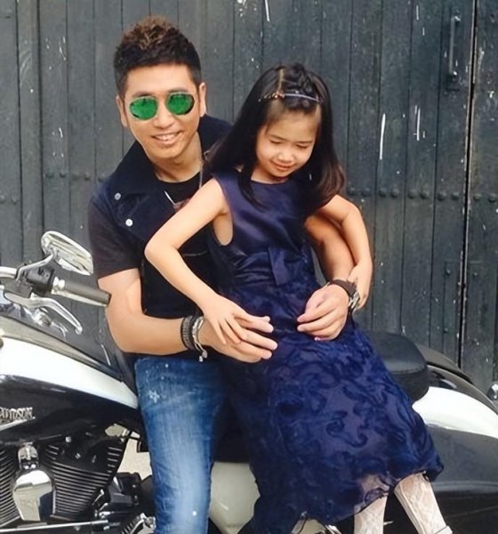 歌手沙宝亮个人资料及家世简介