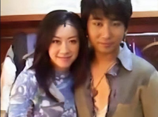 歌手沙宝亮个人资料及家世简介