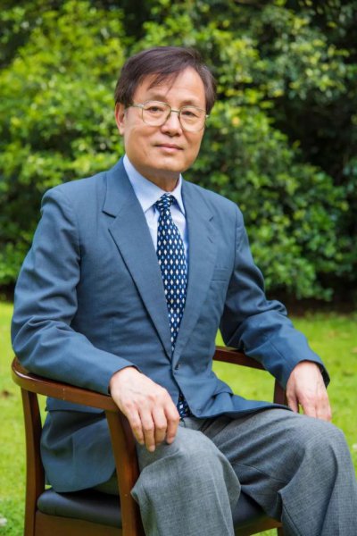 刘秉义个人资料简介及家世