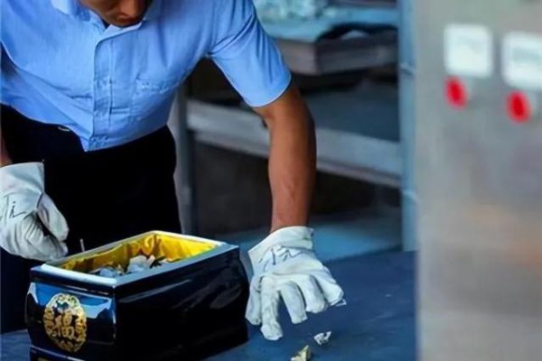 人死后为什么要火化的真正原因