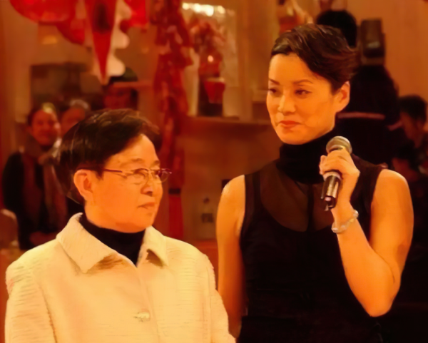 谷建芬个人资料简介