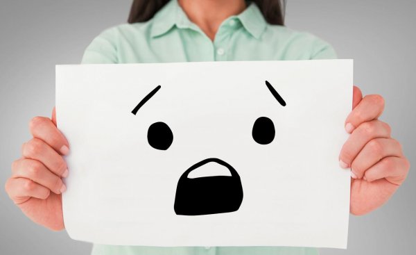 女生心里烦躁怎么去哄她开心