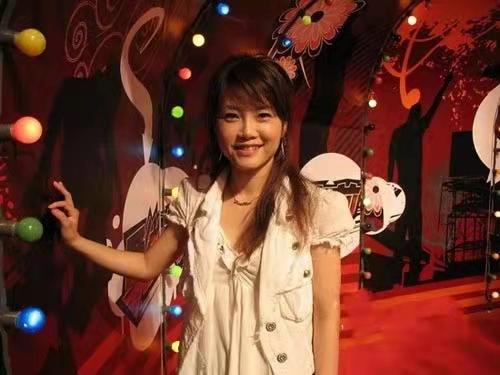 歌手戴娆个人资料