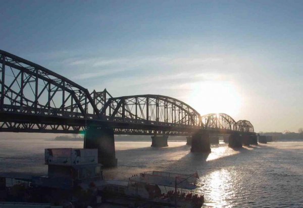 中国和朝鲜两国的界河叫做什么江