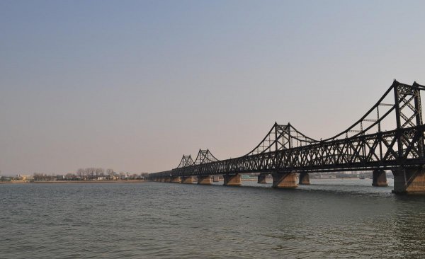 中国和朝鲜两国的界河叫做什么江