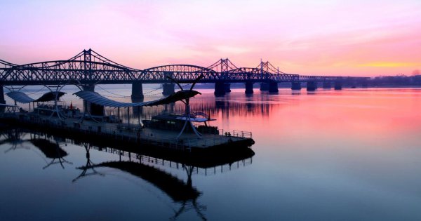 中国和朝鲜两国的界河叫做什么江