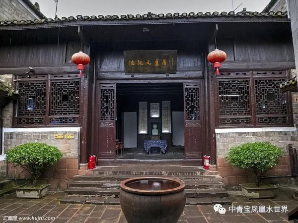 凤凰古城旅游攻略自由行简介