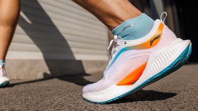 体育中考穿什么鞋更好 中考体测跑鞋应该如何选择