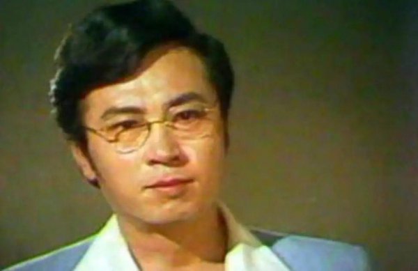 红楼梦贾政扮演者马加奇现状