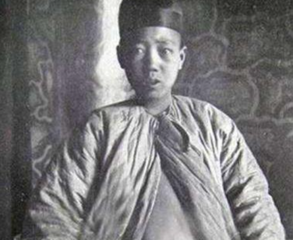 古代小太监净身介绍