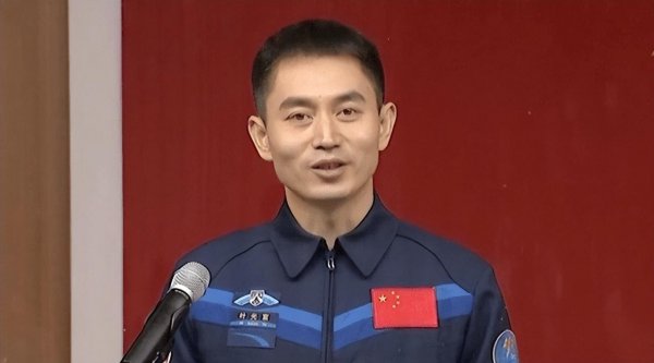 叶光富个人信息简历及资料