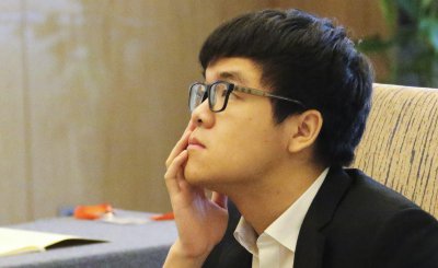 柯洁简介及个人资料 九段围棋高手柯洁是最年轻八冠王