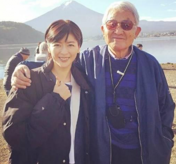 中山忍个人资料照片及简历