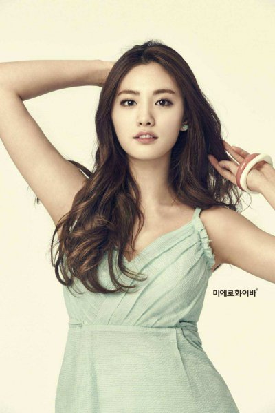 模特林珍娜的个人简历