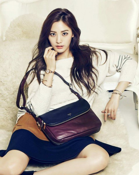 模特林珍娜的个人简历